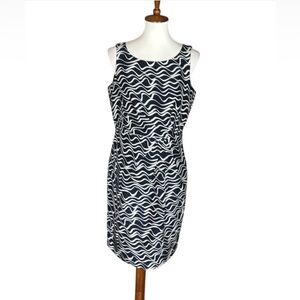 Hobbs London abstract print silk sheath dress Size 12
Dark navy and ivory
